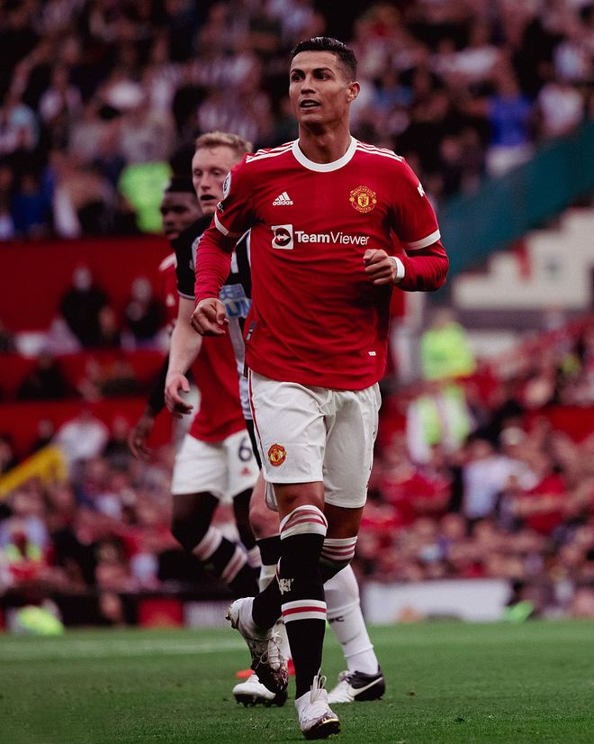 球速官网首页这也行？清晨曼联调整名单以备意甲国际比赛日广州队调整名单以备中超，赛后尤文图斯备战荷甲的简单介绍